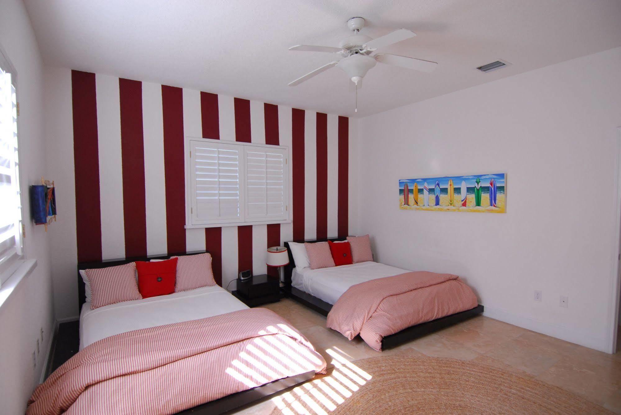 Resorts World Bimini Bailey Town  Екстер'єр фото